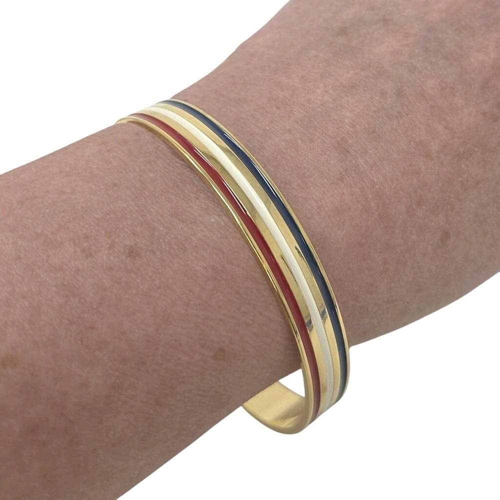 VINTAGE Red White & Blue Enameled Gold‎ Tone Metal Bangle Bracelet
